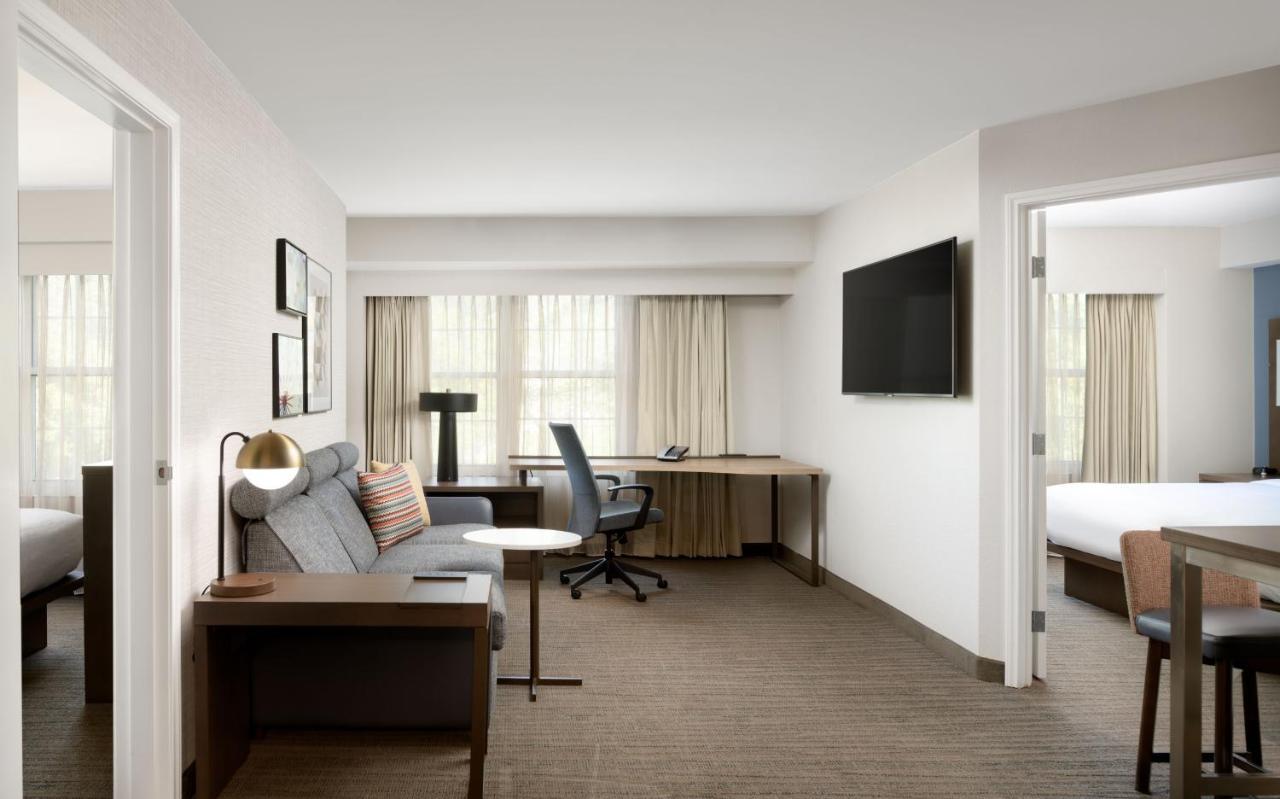 Residence Inn Плезантон Экстерьер фото